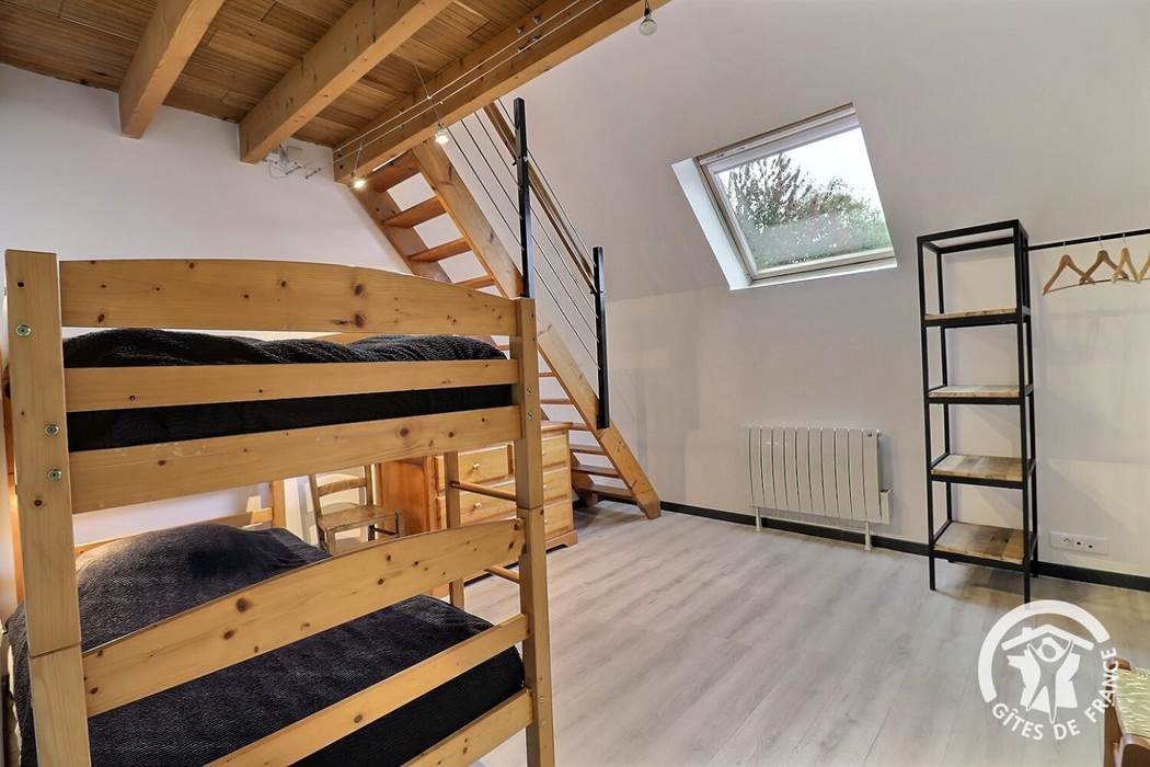 CHAMBRE 2 ETAGE 3