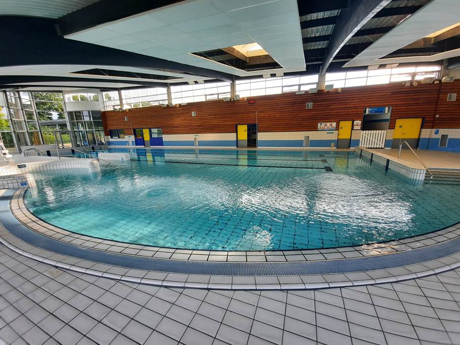 bassin ludique piscine la tourelle-little-img-gallery