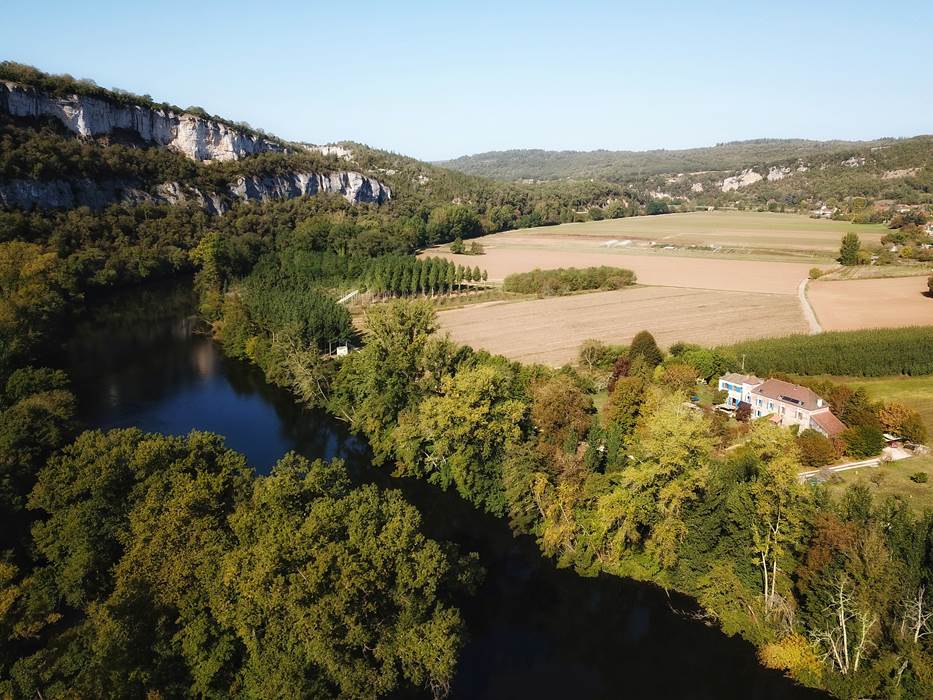 Vue aérienne 01 gite la tuilerie 46 Saint Cirq Lapopie-little-img-gallery