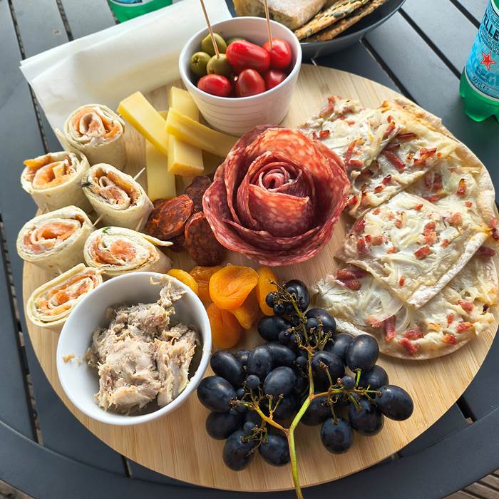 planche-apero-table-d-hotes-la-fleche.jpg