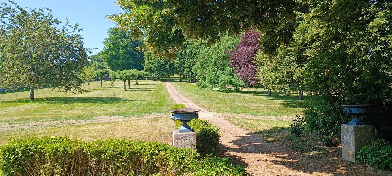 Parc-little-img-gallery