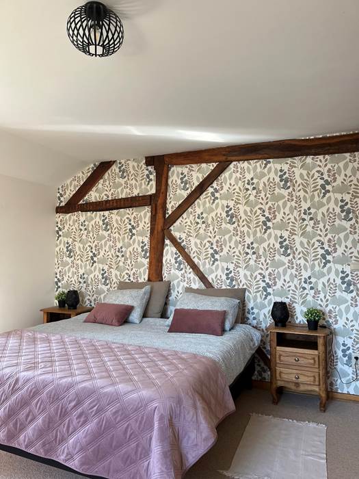 chambre rose lit king size-little-img-gallery