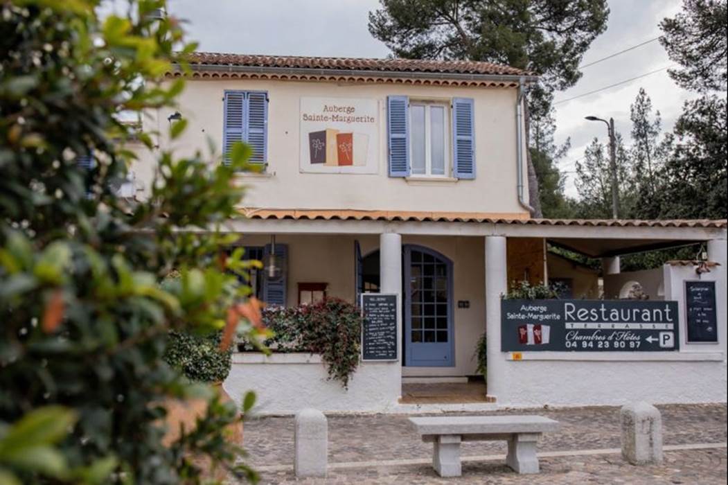 ChatGPT Image 14 janv. 2026, 21_10_09.png