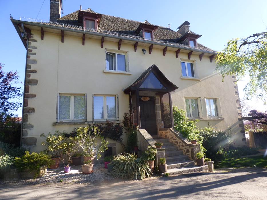 NOTRE MAISON POUR LES PETITS DEJEUNERS