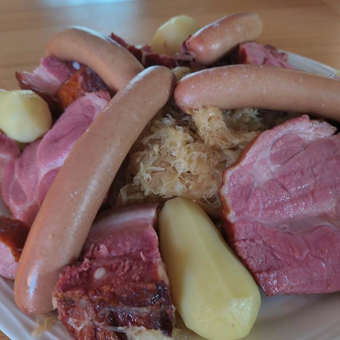 choucroute-alsacienne-maison-la-fleche-table-hotes