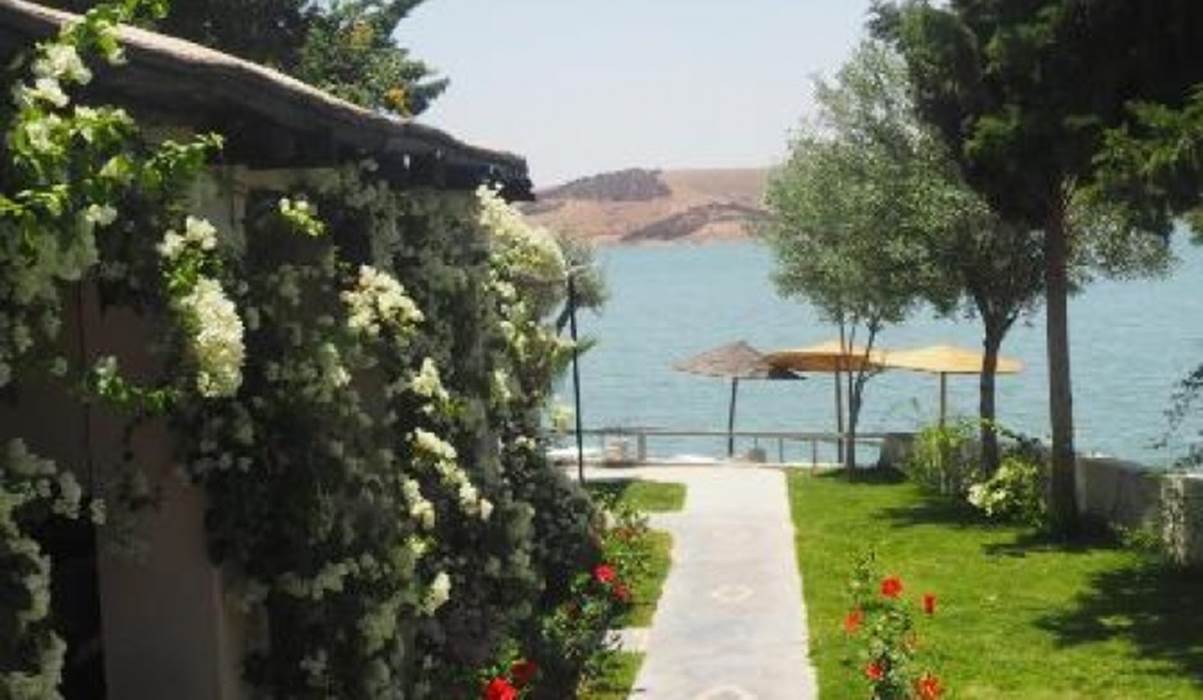 Dar Tifrouine vue lac-little-img-gallery