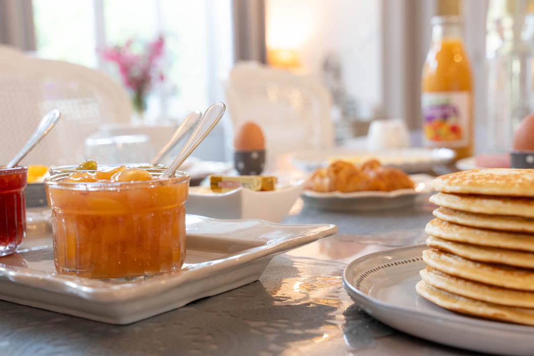 Petit déjeuner au Presbytère de Sévigny