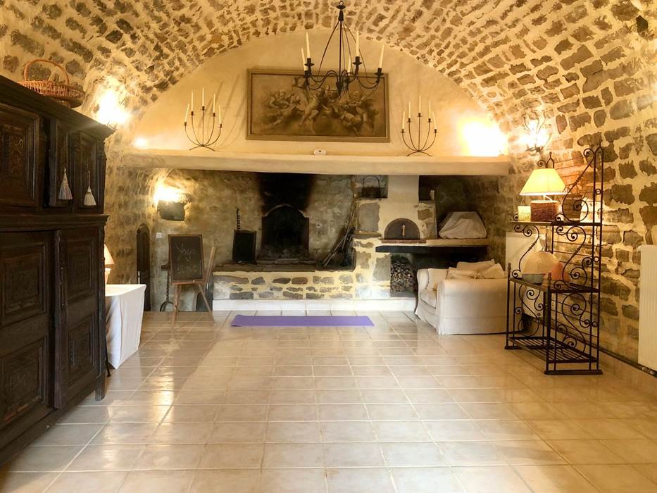 Salle_Pratique_Yoga-little-img-gallery