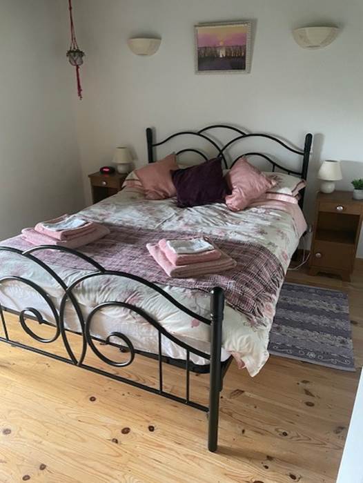 Double bedroom in Water Lilies