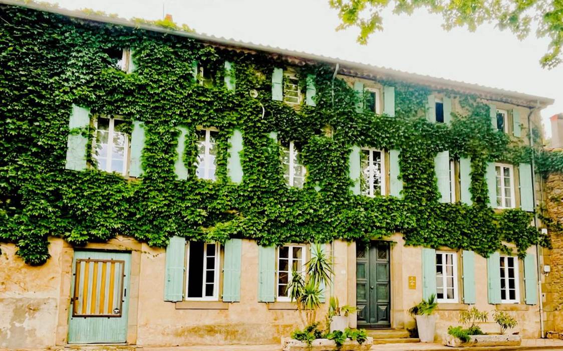 Domaine-La-Belle-Dame-sans-Regrets-little-img-gallery