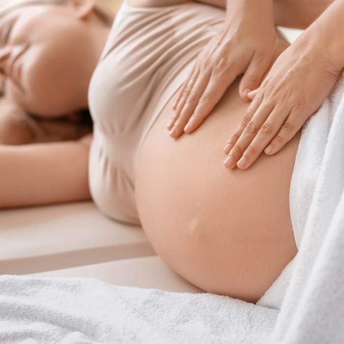 Massage femme enceinte sophro modelage