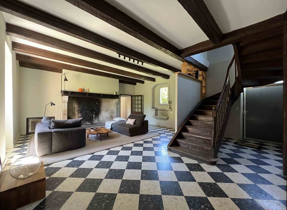Salon-little-img-gallery