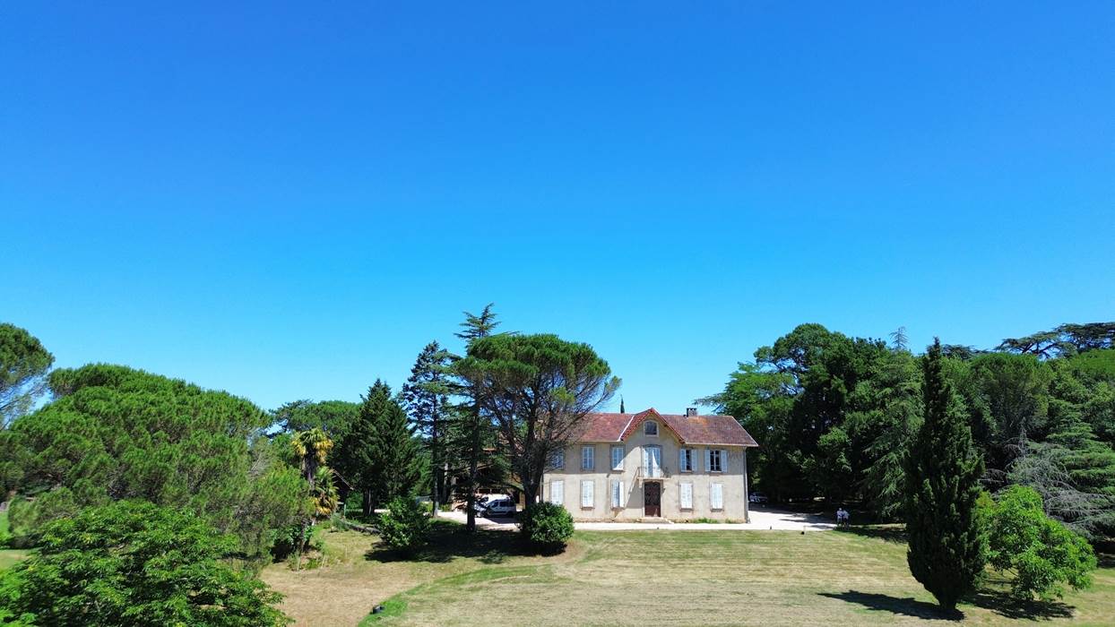 dji_fly_20260614_MAISON ET PARC