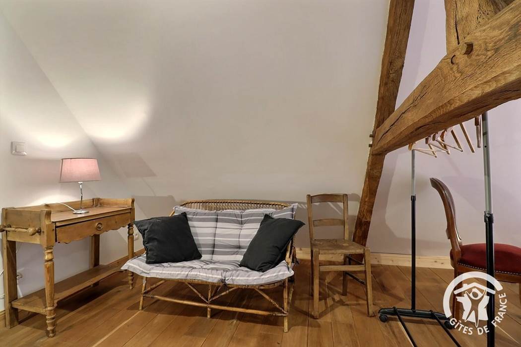 COIN LECTURE MEZZANINE