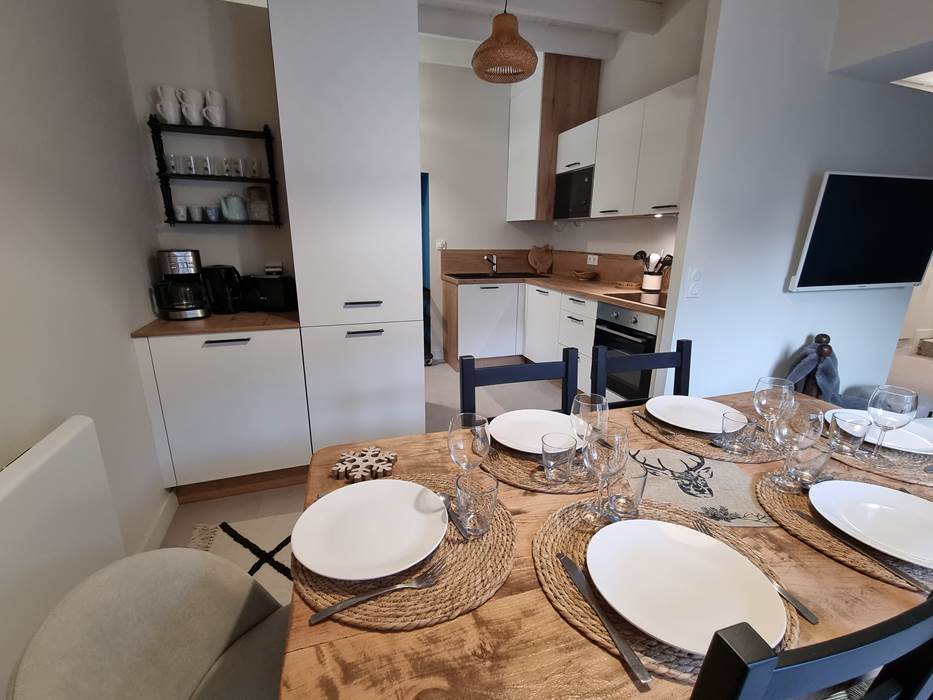 COIN REPAS CUISINE LES HAUTS CHALET ARNOL