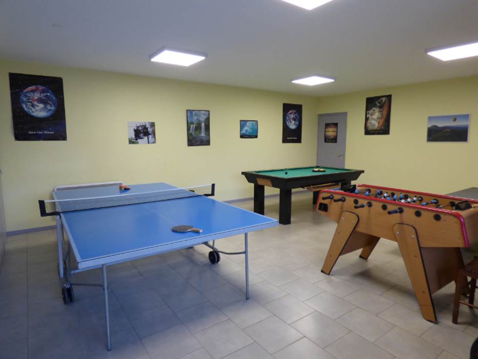SALLE DE JEUX