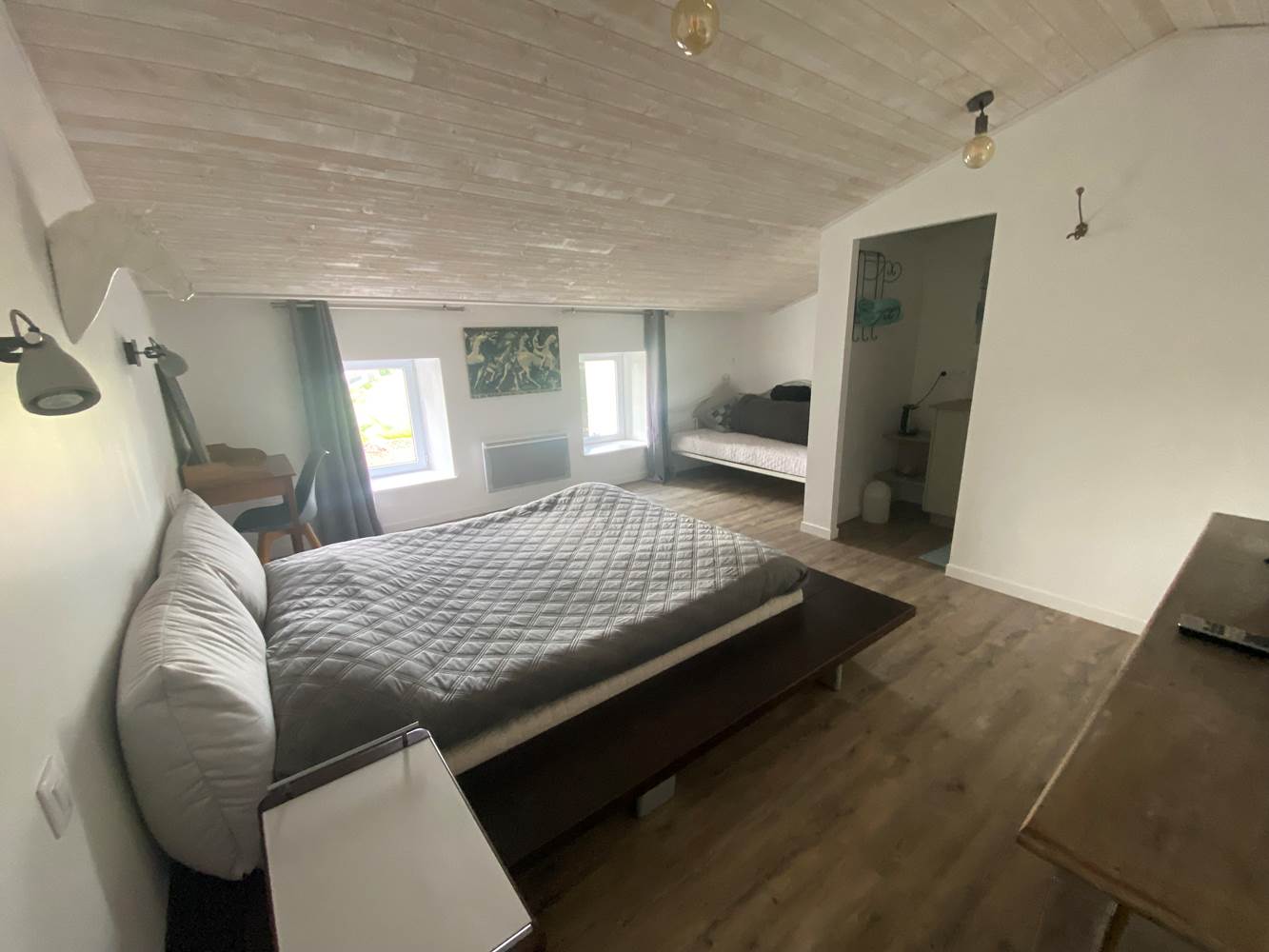 SUITE PARENTALE CHAMBRE CELEST-little-img-gallery