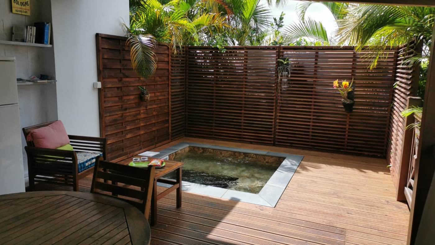 Les jardins des balisiers Gîte Alpinia (2)-little-img-gallery