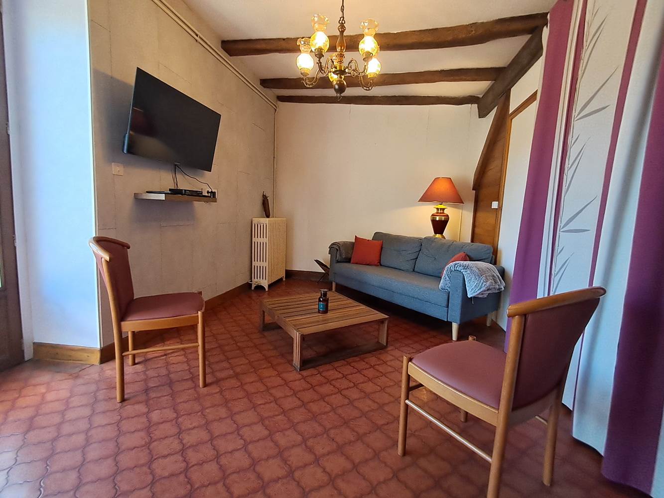 Salon avec TV-little-img-gallery