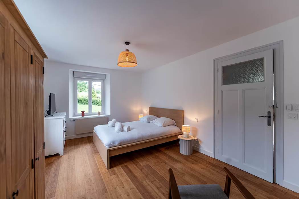 65746e60-319b-4a0e-a9c4-c923bdb4a335-gallery