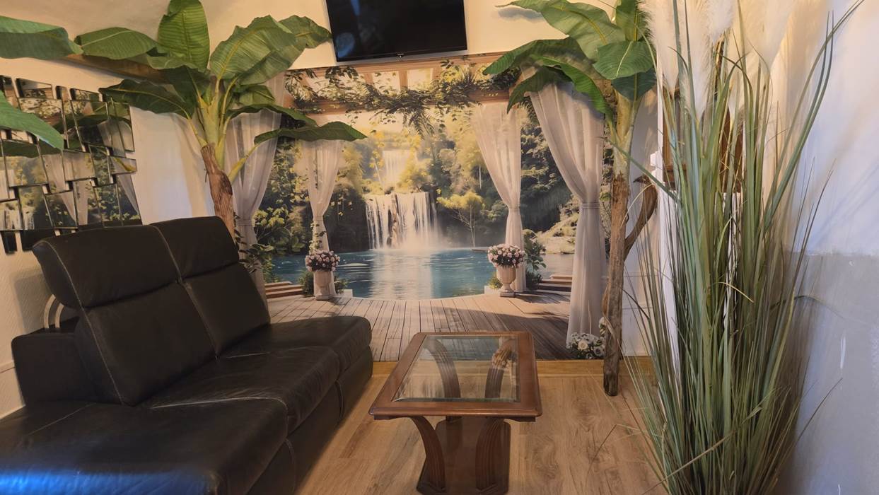 WhatsApp Image 2025-11-14 at 10.55.16 (2)-gallery