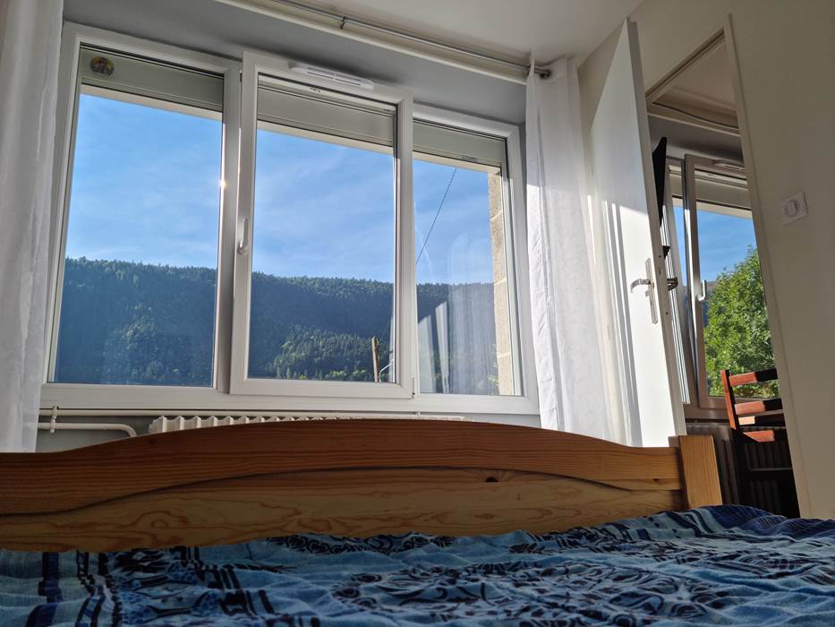 20230915_095716-min-gallery