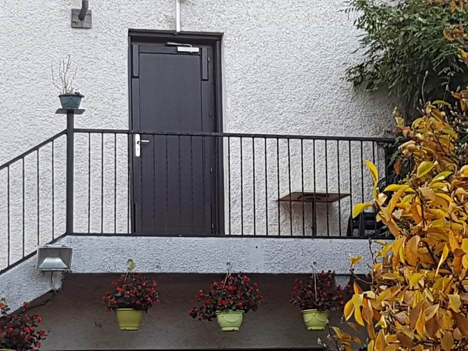 porte accès extérieur pour chambre La Pousse d'Or et Guimbelot-gallery