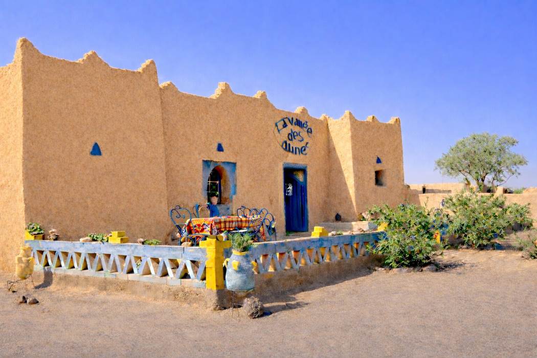 Façade de l'auberge-gallery