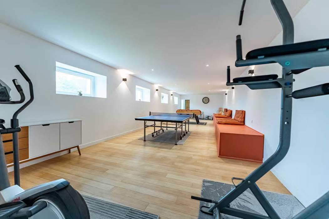 1d4a8662-5747-41a7-86bb-43efb8121972-gallery