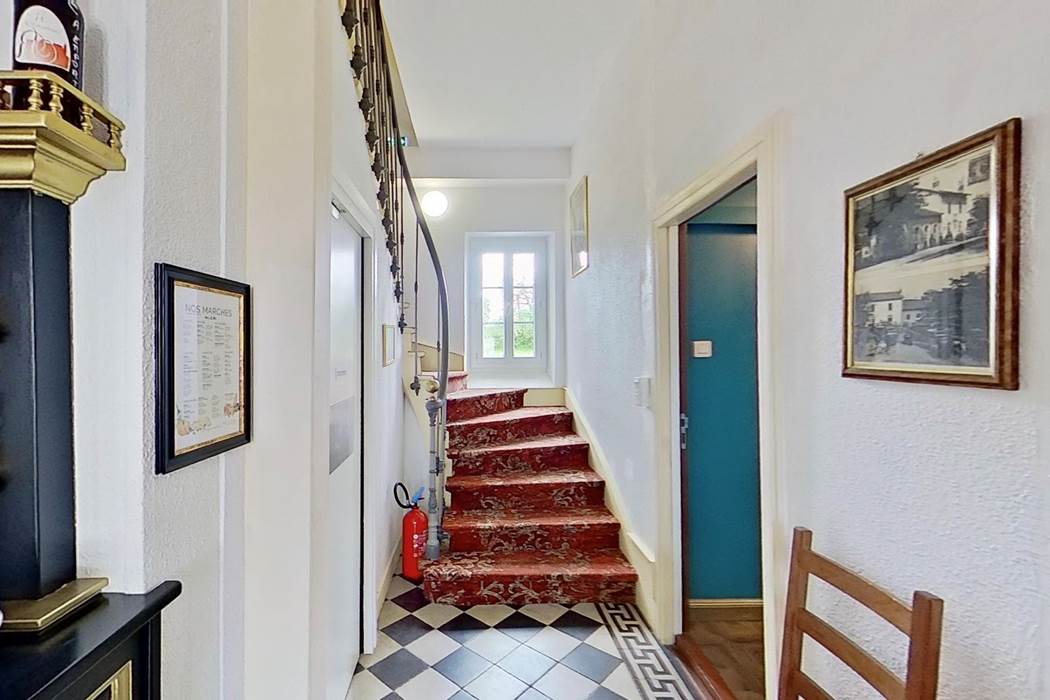 Reception-gallery