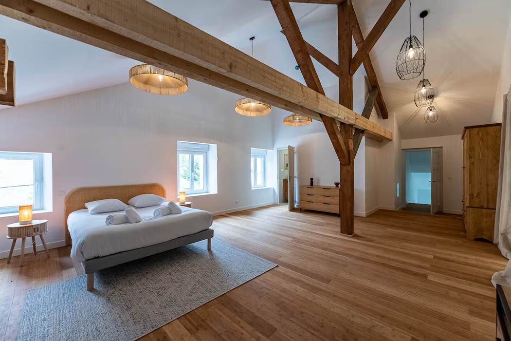 49277ab0-1bf9-46c9-9e48-117936a34f59-gallery