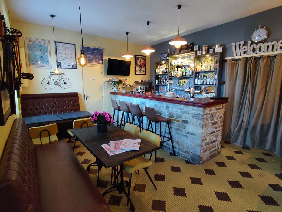 bar-gallery