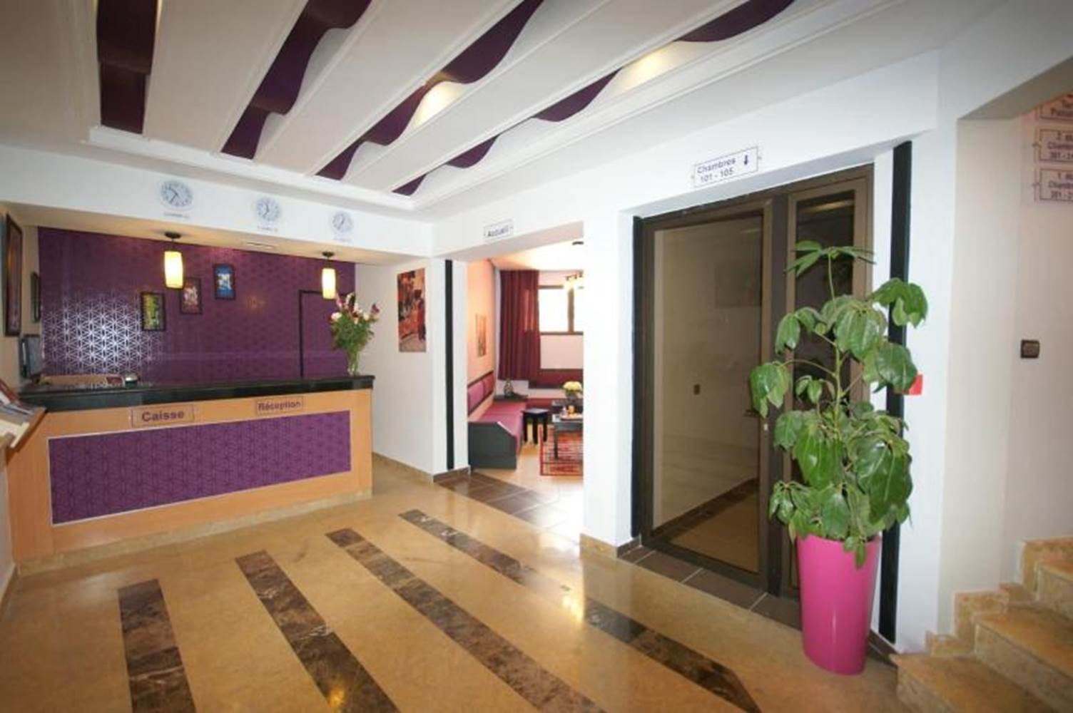Hôtel Inou - réception-gallery