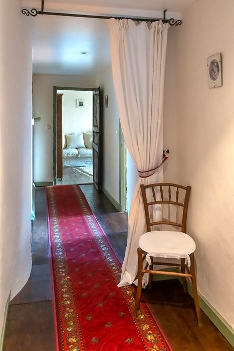 suite des ecoliers  couloir