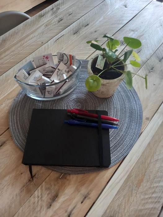 Bougies à la cire de soja ENTRE NOUS, plantes de chez Feurs de Cel,...