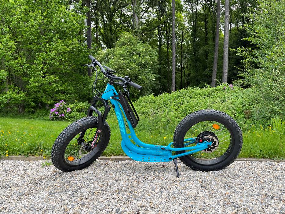 Trottinette électrique tout terrain mono moteur