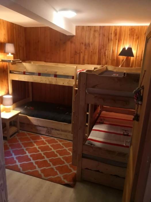 CHAMBRE 4 LITS SUPPERPOSES ET 1 LIT GIGOGNE REZ DE CHAUSSEE