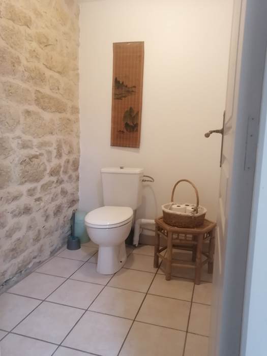 wc roca