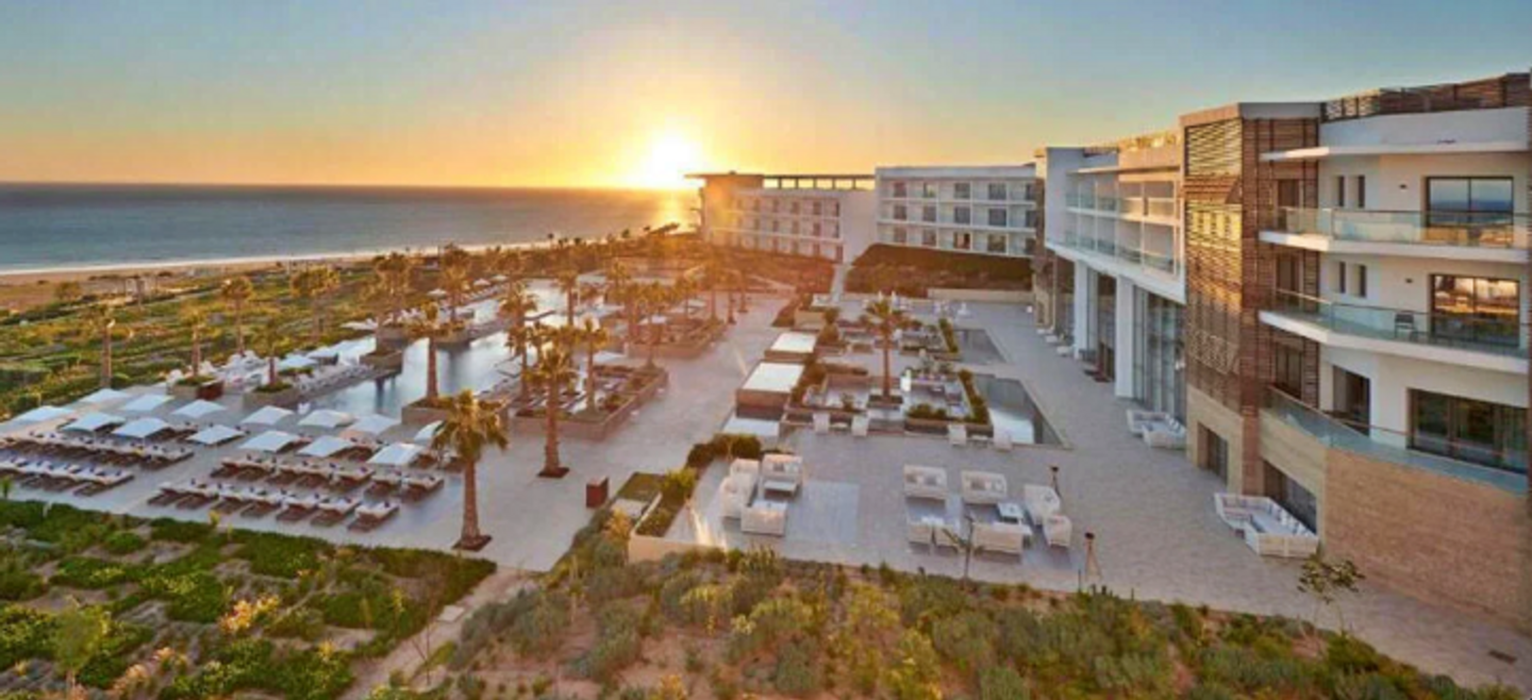 HYATT 9