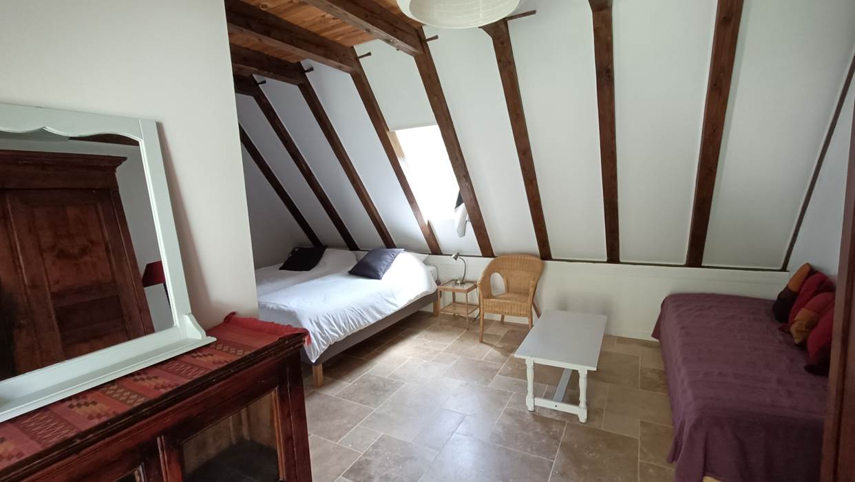 Chambre d'hôte familiale 2 à 4 personnes grand gite proche Figeac