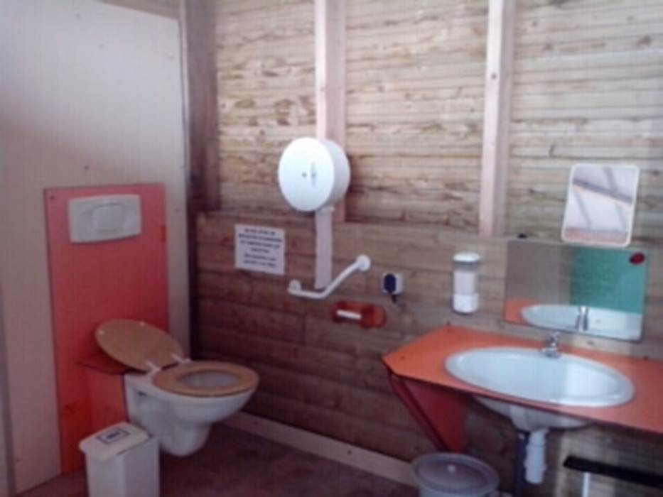 douche, lavabos et wc handicapé  privé