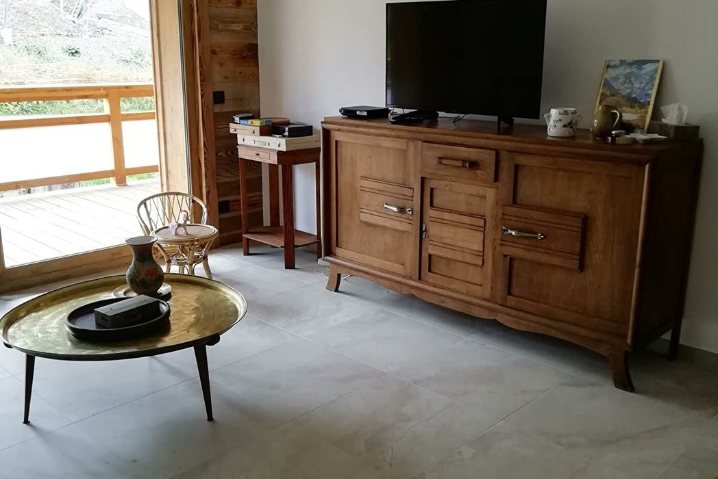 L'oxalis-70m²-n°812-appartement-Taninges-salon-de-télévision