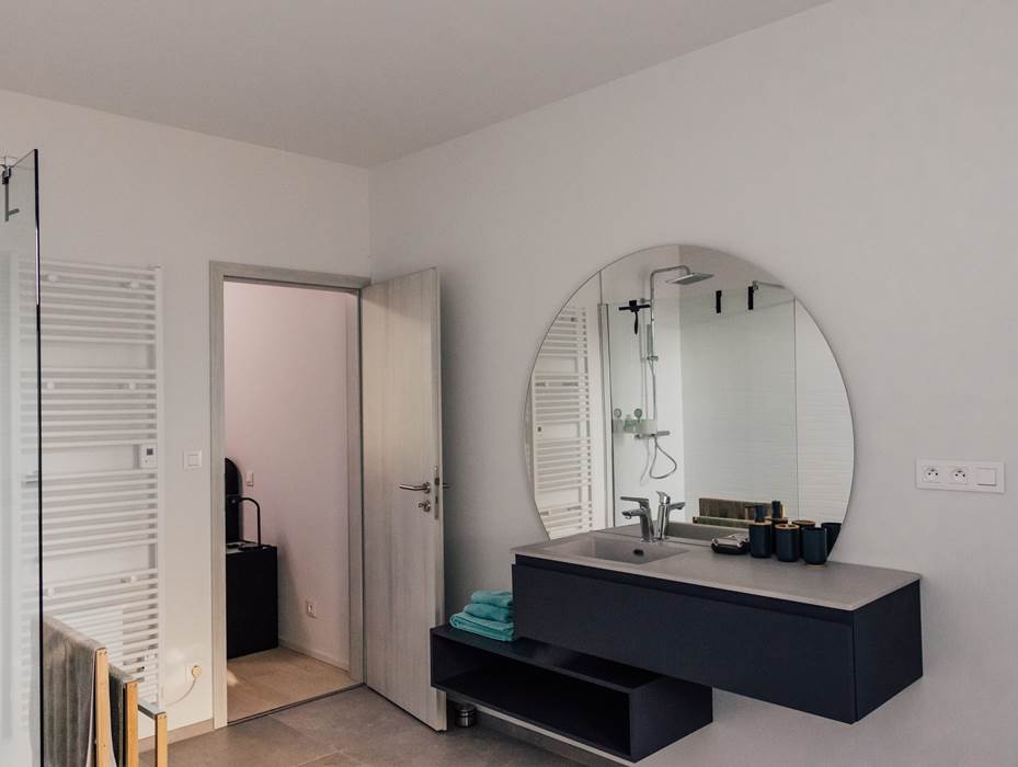 Grande salle de bain 3