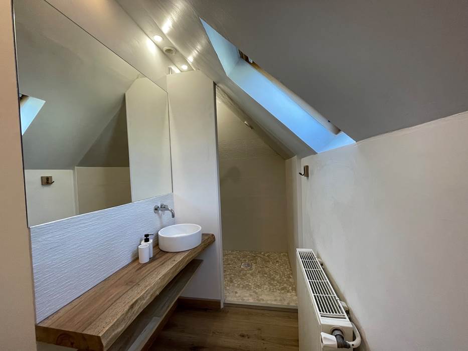 salle-de-bain-maison-anemone-Sarlat