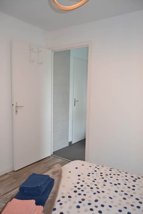 Residence des 3 îles_Etables-sur-mer_Brehat_Vue vers la salle d'eau