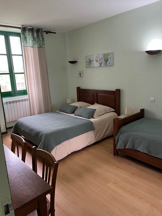 Chambre Triple - Triple Bedroom