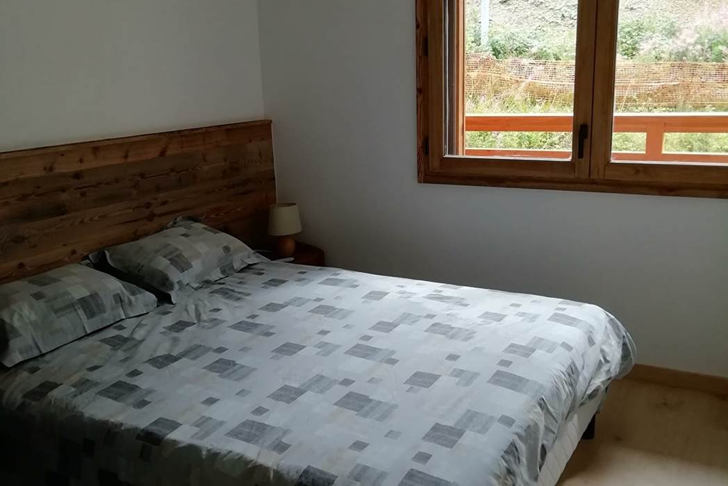 L'oxalis-70m²-n°812-appartement-Taninges-chambre-à-coucher-literie-confortable