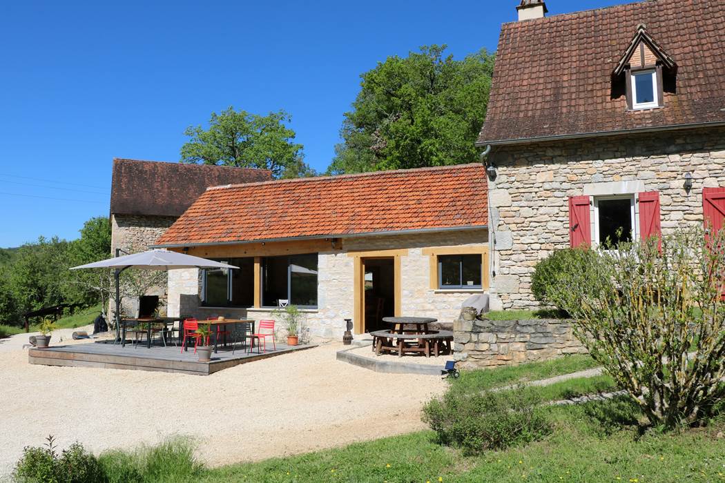 Grand gite terrasse proche Figeac