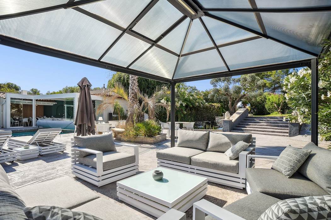 CASADINA.PERGOLA.PLAGE.SOMMIERES.PISCINE