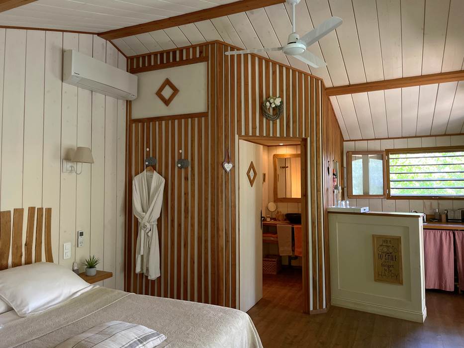 Chambre & Cuisine & Salle d'eau - Cabane EPICEA